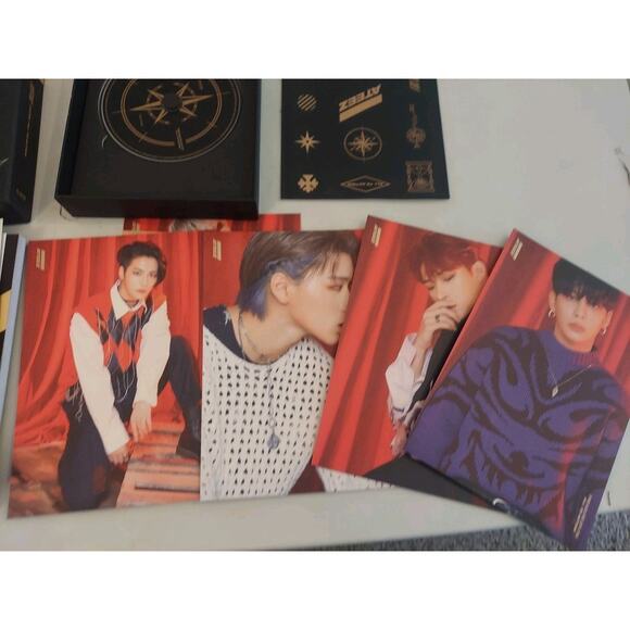 Ateez Treasure Ep.Fin All To Action CD Box Set with Photocards CD Signed Komco - Picture 8 of 12